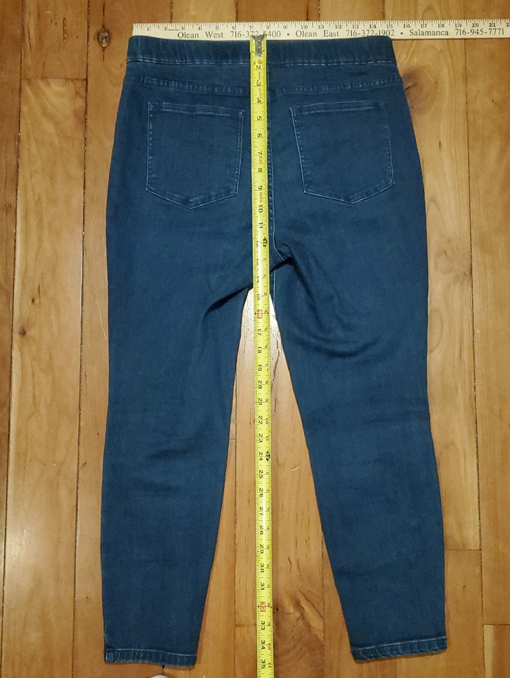 Isaac Mizrahi Blue Floral Embroidered Jeans - Picture 10 of 13